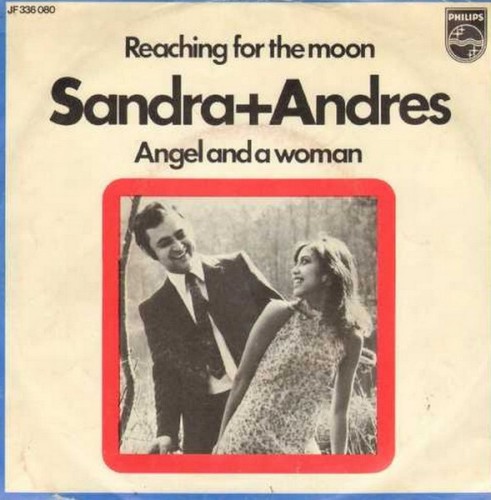 Reaching for the Moon / Angel and a Woman封面