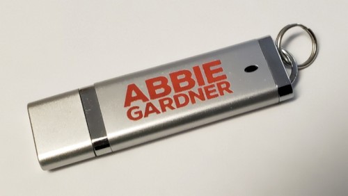 Abbie Gardner封面