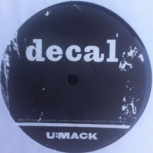Decal / Deep Burial封面