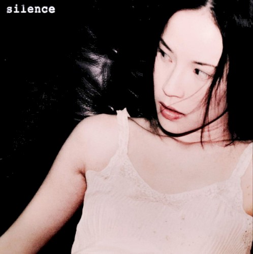 Silence封面
