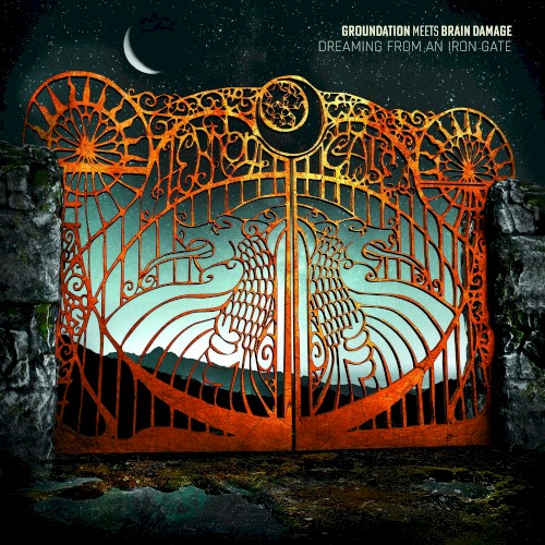 Dreaming From an Iron Gate封面