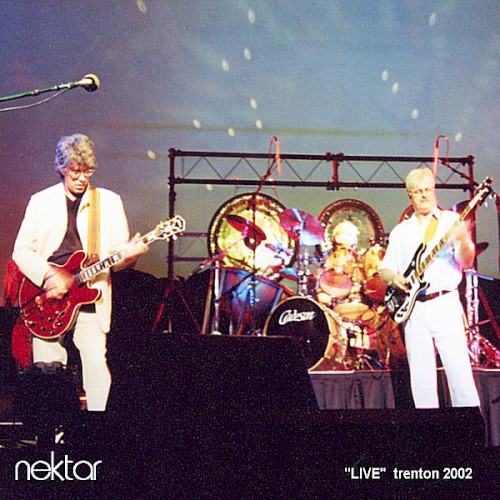 “Live” Trenton 2002封面