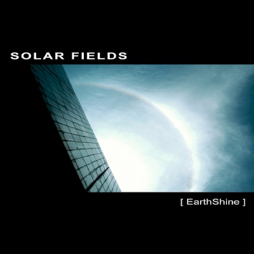 Earthshine封面