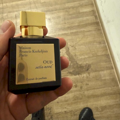 OUD satin mood封面