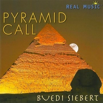 Pyramid Call封面