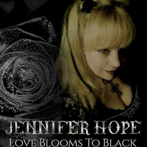 Love Blooms to Black封面
