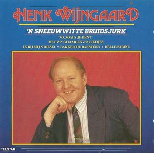 ’n Sneeuwwitte bruidsjurk封面