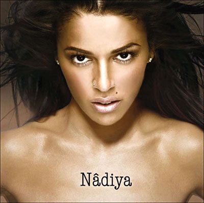 Nâdiya封面