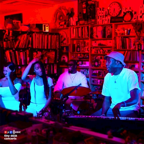 Tiny Desk Concert封面