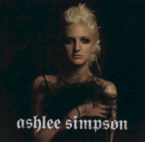 Ashlee Simpson封面