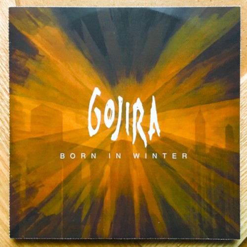 Born in Winter封面