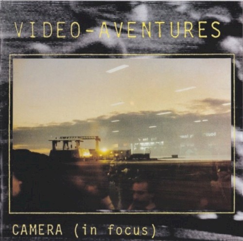 Camera (In Focus)封面