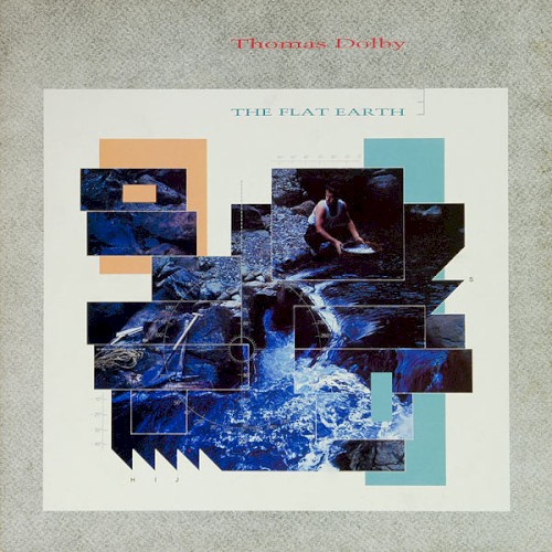 The Flat Earth封面