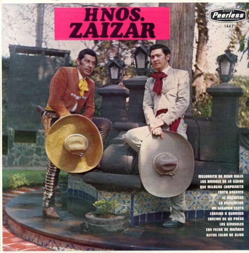 Hermanos Záizar封面