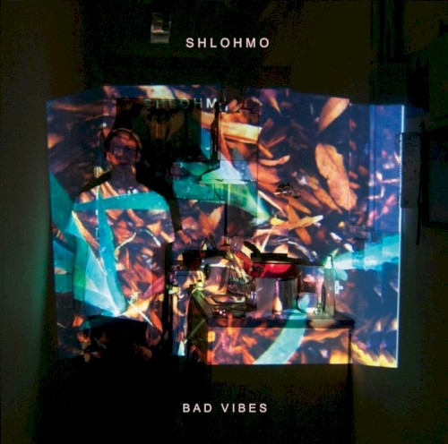 Bad Vibes封面