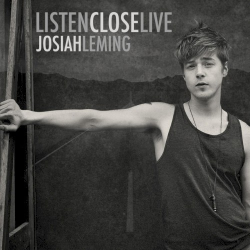Listen Close Live封面