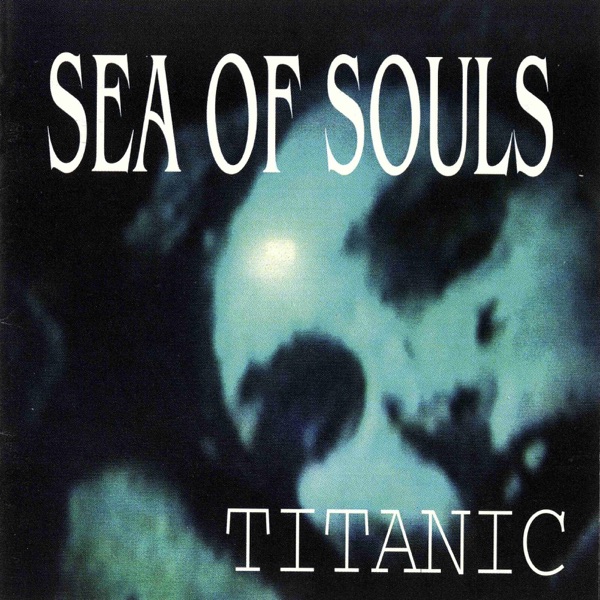 Titanic封面