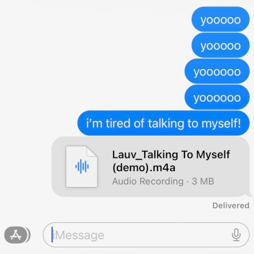 Talking To Myself (demo)封面