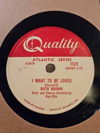 Mom Oh Mom / I Want to Be Loved封面