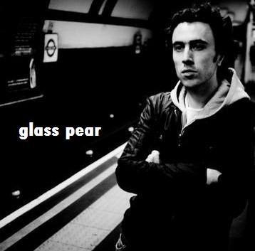 Glass Pear封面