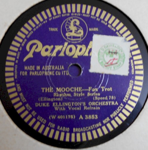 The Mooche / Sweet Chariot封面