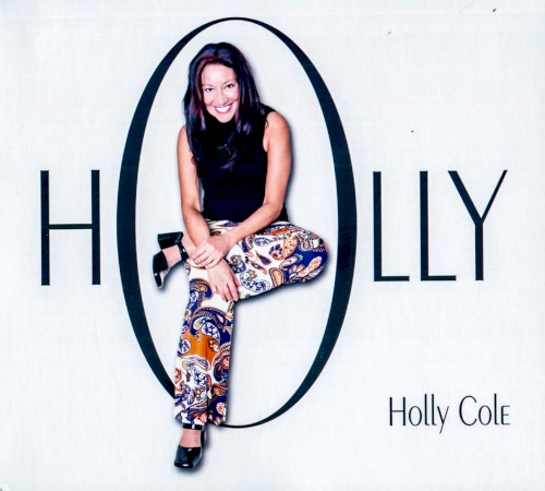 Holly封面