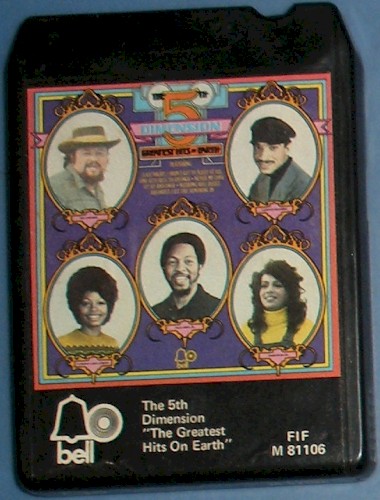 Greatest Hits on Earth封面