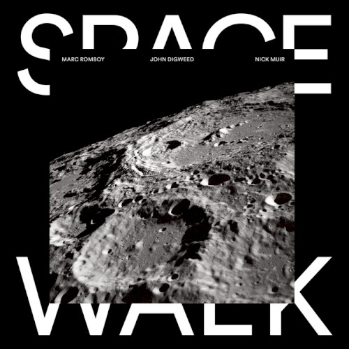 Space Walk封面