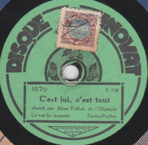 C’est lui, c’est tout / Il n’est pas du milieu封面