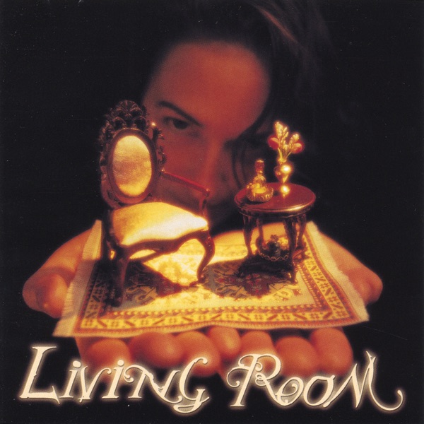 Living Room封面