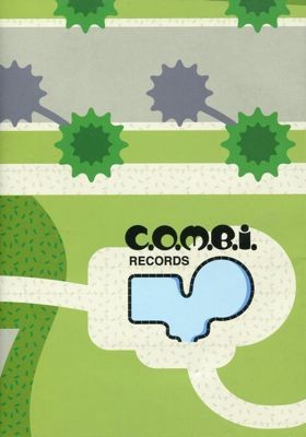 C.O.M.B.i.: Chill on My Buttas!封面