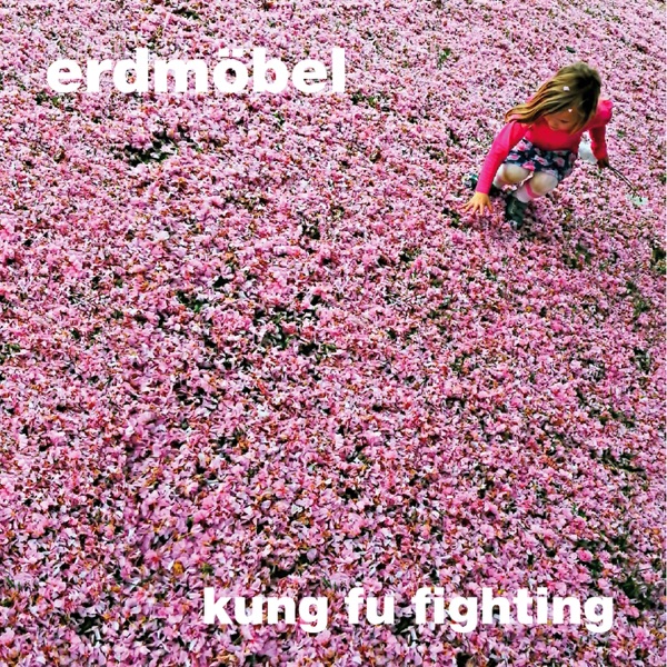 Kung Fu Fighting封面