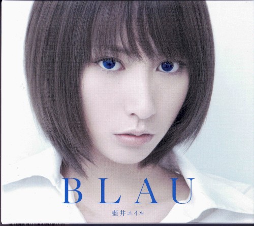 BLAU封面