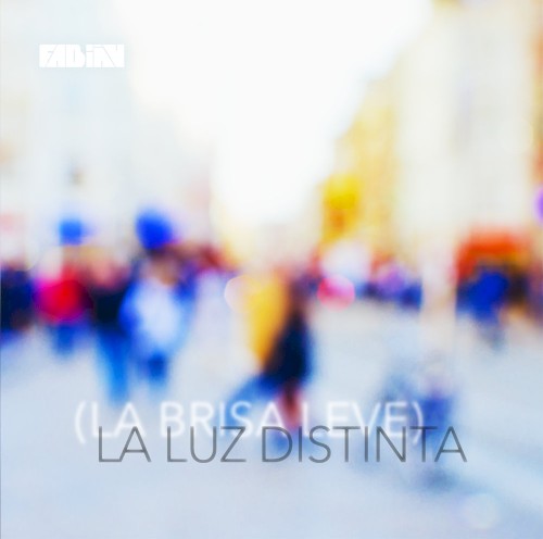 (La brisa leve) La luz distinta封面
