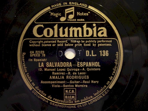 La salvadora / Noite de Santo Antonio封面