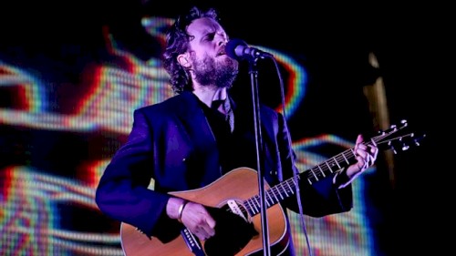 2017-06-24: Glastonbury Festival of Contemporary Performing Arts封面