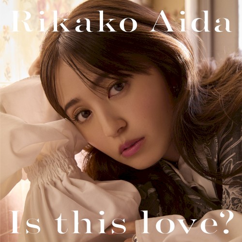 Is this love?封面