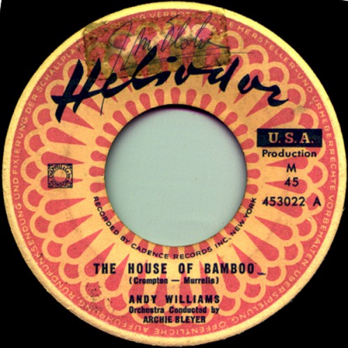 The House of Bamboo / The Hawaiian Wedding Song (Ke Kali Nei Au)封面