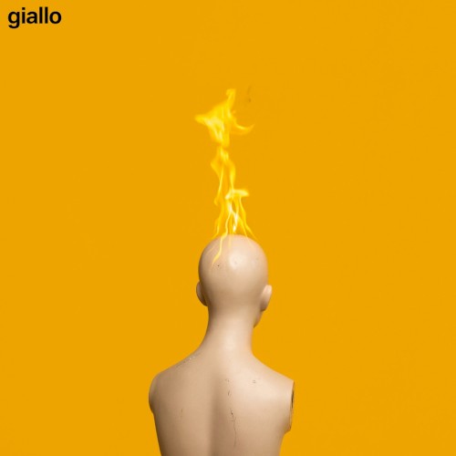 Giallo封面