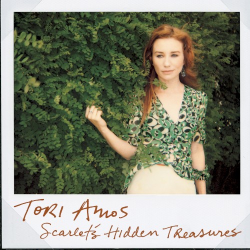 Scarlet’s Hidden Treasures封面