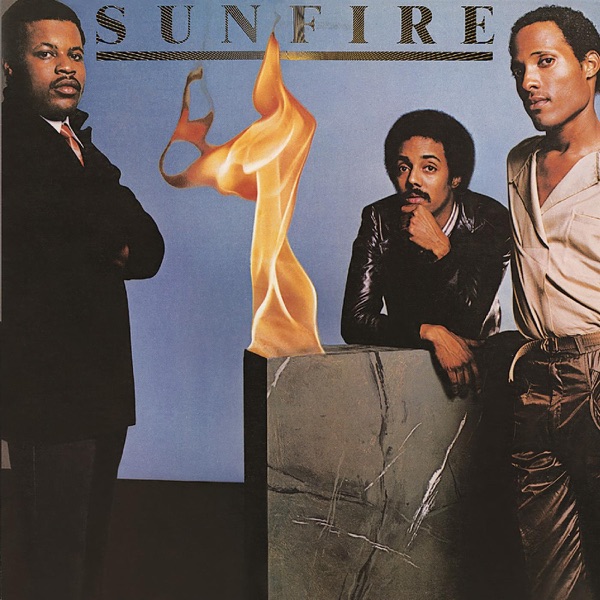 Sunfire封面