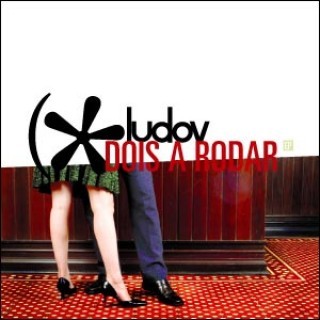 Dois a Rodar封面
