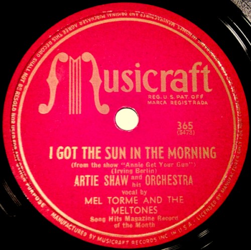 I Got the Sun in the Morning / Along With Me封面