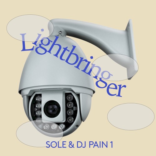 Lightbringer封面