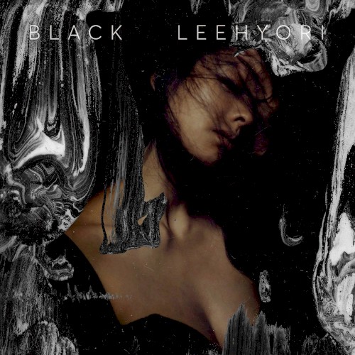 BLACK封面