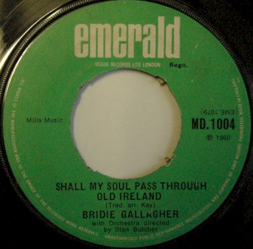 Shall My Soul Pass Through Old Ireland封面