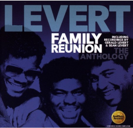 Family Reunion: The Anthology封面